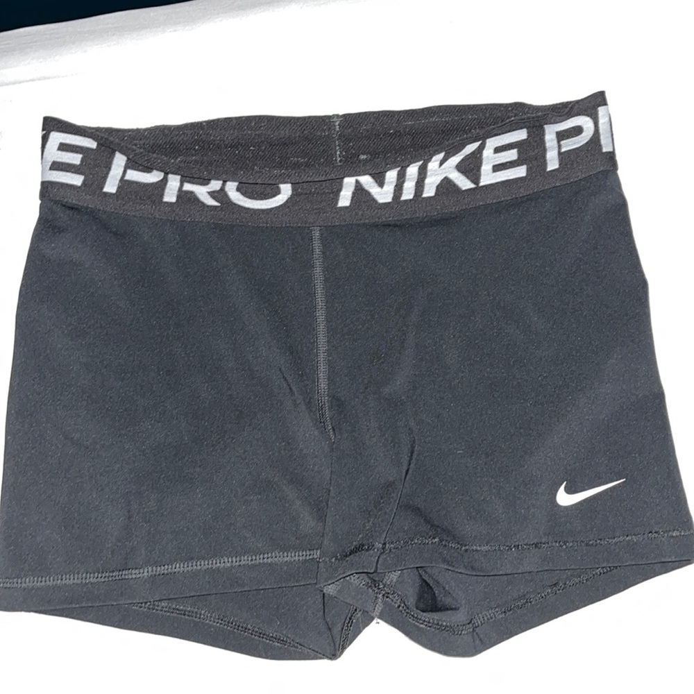 Nike pros